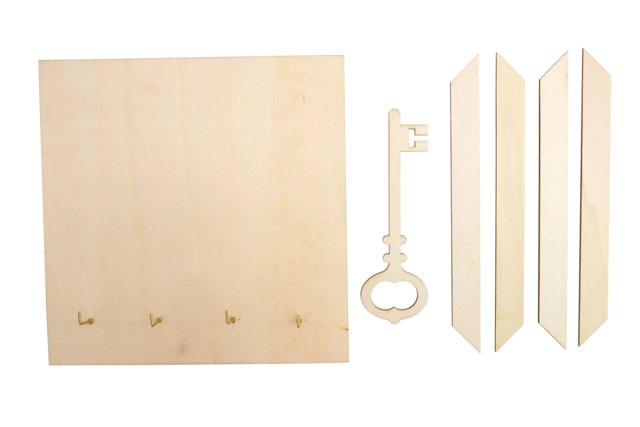 Wooden Key Wall Rack - 3 - Keychains and Key Holders for Dad - 10doigts.com - Porte-clés et range-clés pour Papa : une idée de cadeau personnalisé - 10doigts.fr