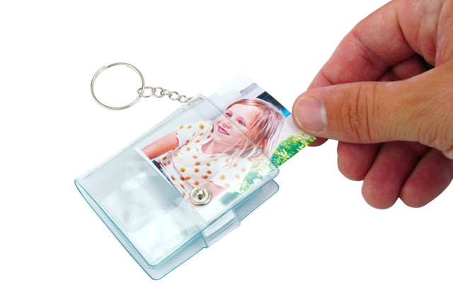 Photo Album Keychains - 4 Pieces - 5 - Keychains - 10doigts.com - Porte-clés - 10doigts.fr