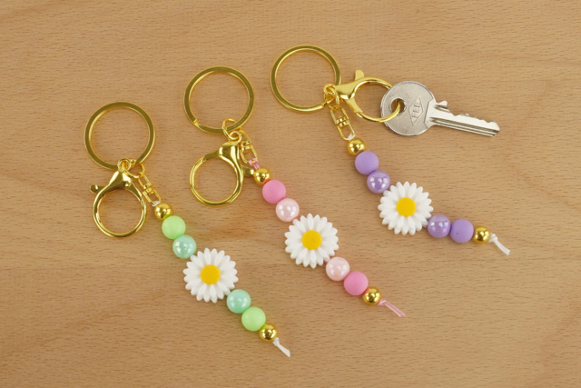 Flower Keychain Kit - 3 Pieces - 2 - Jewelry Kits - 10doigts.com - Kits Bijoux - 10doigts.fr