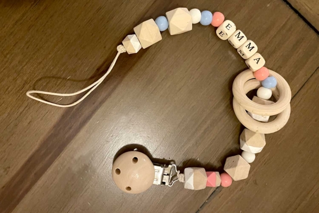 Pastel Plastic Beads - 300 Beads - 4 - Kids Beads - 10doigts.com - Perles enfant - 10doigts.fr
