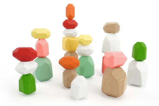 Wooden Stacking Rocks - 24 Pieces - 1 - Wooden Games and Toys - 10doigts.com - Jeux et Jouets en bois - 10doigts.fr