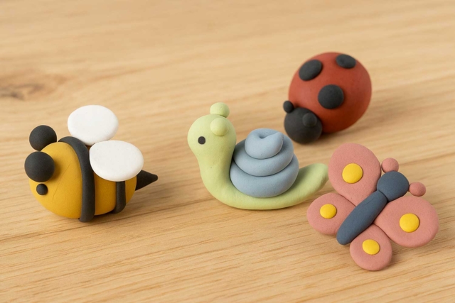 arcilla de seda naturaleza insectos - Pâtes à modeler autodurcissantes - 10doigts.fr
