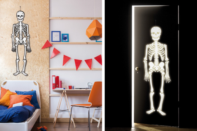Glow-in-the-Dark Giant Skeleton with Joints - 3 - Halloween Craft Kits - 10doigts.com - Kits créatifs Halloween - 10doigts.fr
