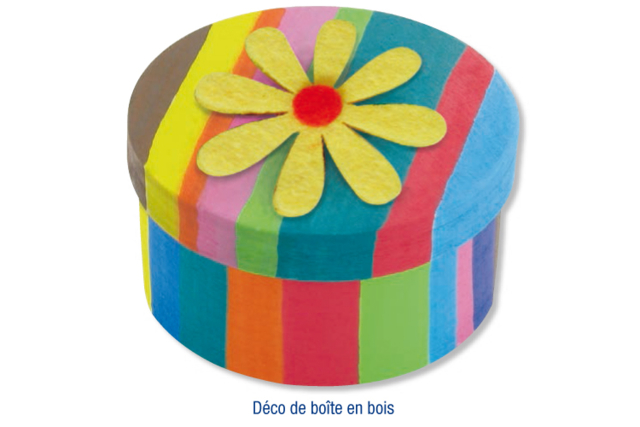 Flores de fieltro autoadhesivas - Stickers en feutrine : du relief et de la texture dans vos créations - 10doigts.fr
