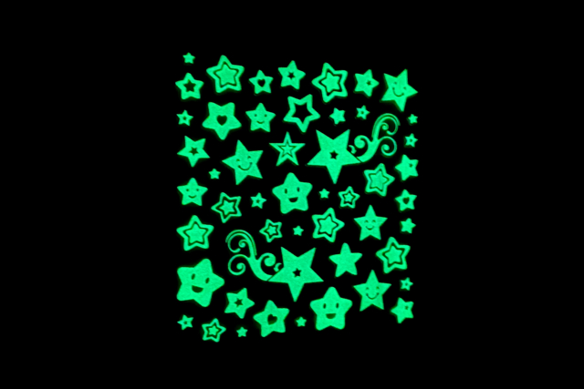 Glow-in-the-Dark Star Stickers - 50 Pieces - 2 - Phosphorescent Stickers - 10doigts.com - Gommettes phosphorescentes : faites briller vos créations dans l'obscurité - 10doigts.fr